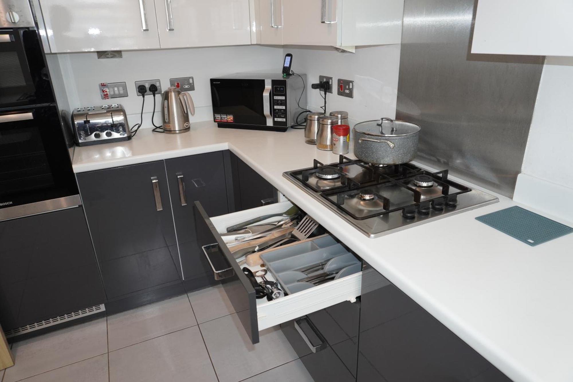 Luxury Rooms - Pick A Room - Free Parking & Kitchen Access, Near Etihad Stadium, The Coop Live & Piccadilly Station, マンチェスター エクステリア 写真