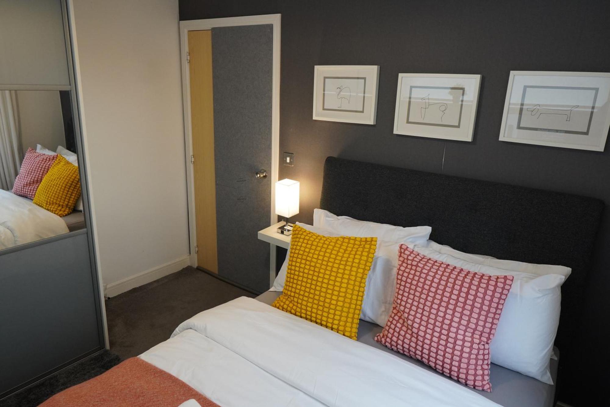 Luxury Rooms - Pick A Room - Free Parking & Kitchen Access, Near Etihad Stadium, The Coop Live & Piccadilly Station, マンチェスター エクステリア 写真