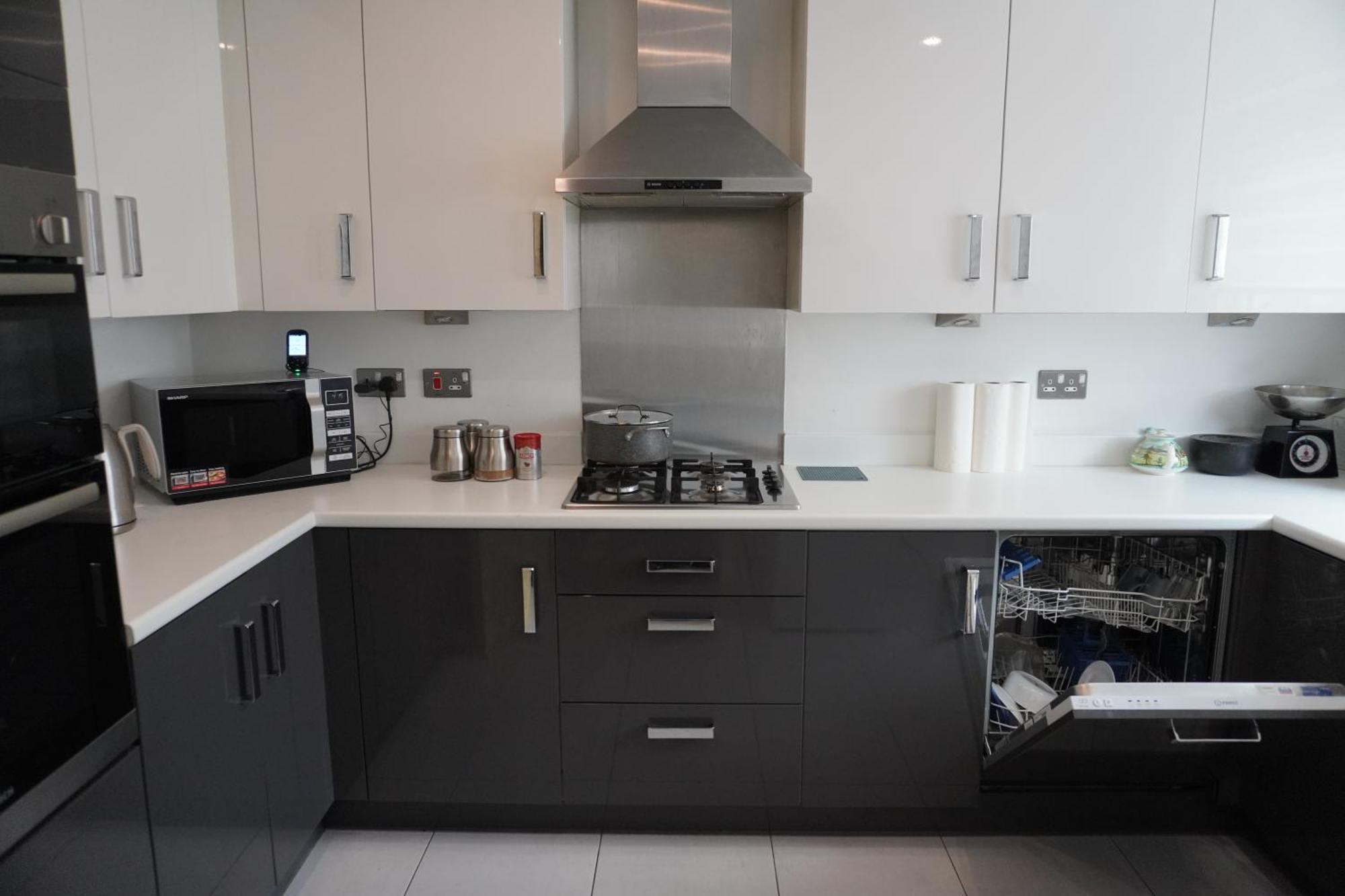 Luxury Rooms - Pick A Room - Free Parking & Kitchen Access, Near Etihad Stadium, The Coop Live & Piccadilly Station, マンチェスター エクステリア 写真