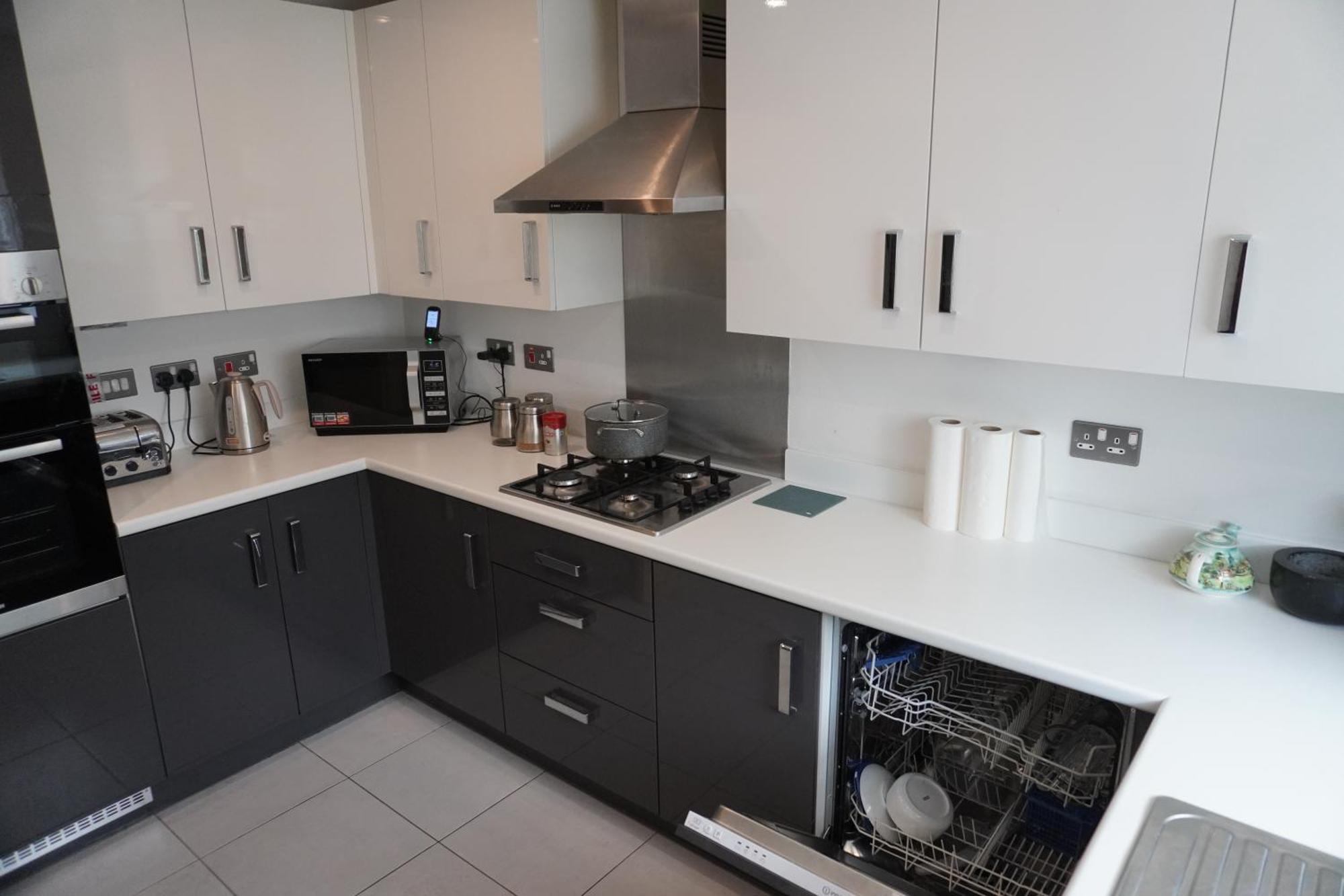 Luxury Rooms - Pick A Room - Free Parking & Kitchen Access, Near Etihad Stadium, The Coop Live & Piccadilly Station, マンチェスター エクステリア 写真